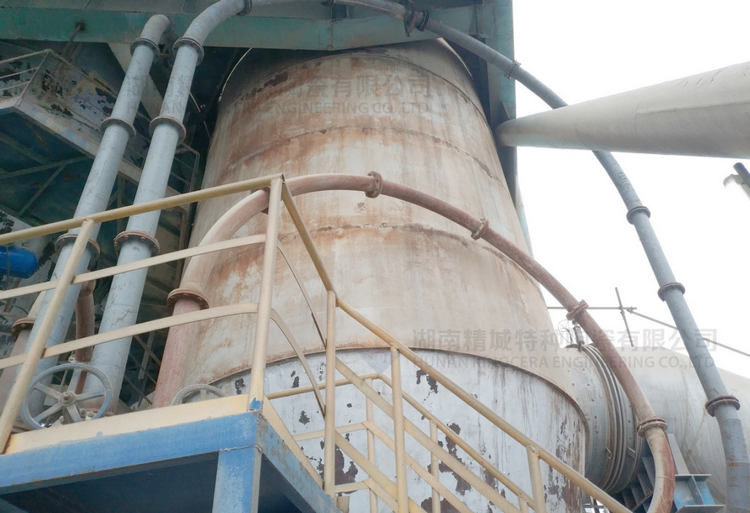 美运行一年的KB88凯时官网特瓷耐磨陶瓷管道外观无破损、、、运行无走漏