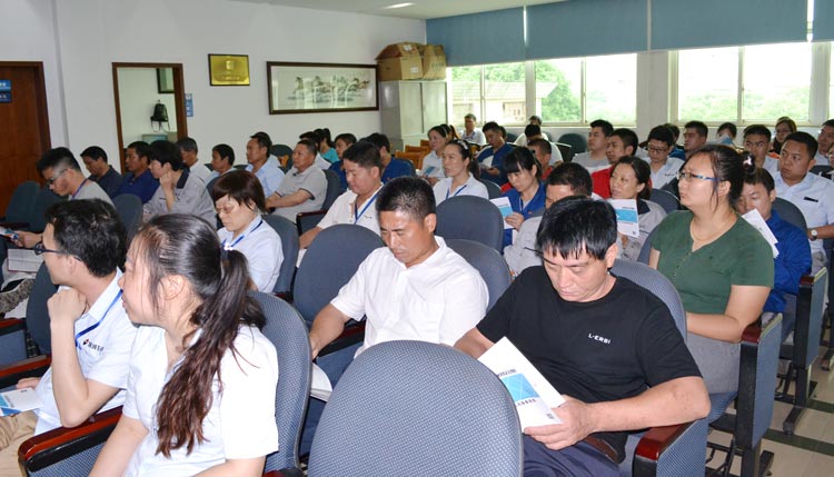 湖南KB88凯时官网特种陶瓷劳务有限公司|KB88凯时官网劳务公司